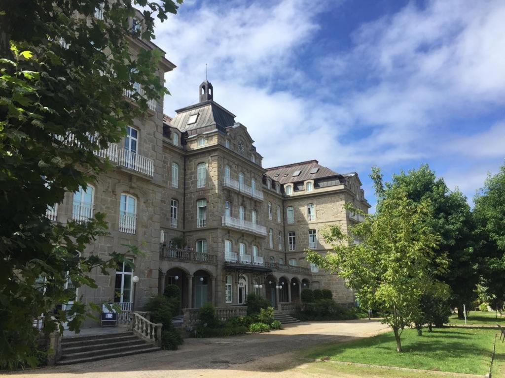 Edificio Historico Mondariz-Balneario, Tranquilidad, Ideal Para El Teletrabajo Zewnętrze zdjęcie